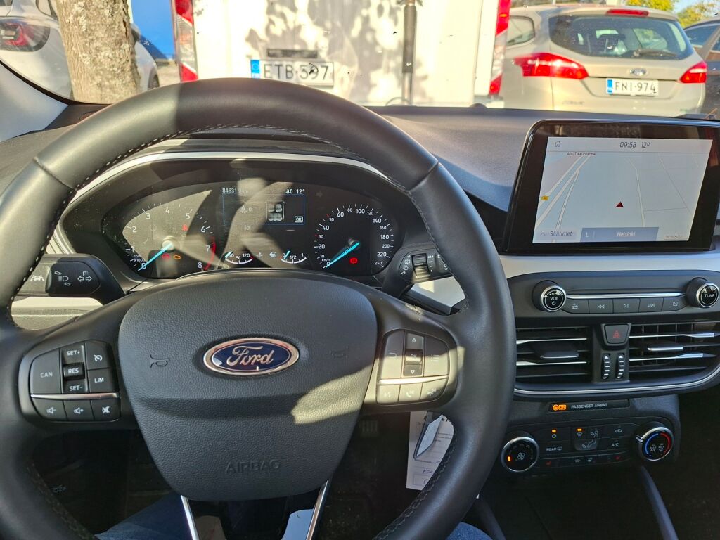 Ford Focus 2021 Punainen