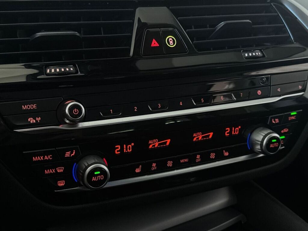 BMW 530 2021 Musta