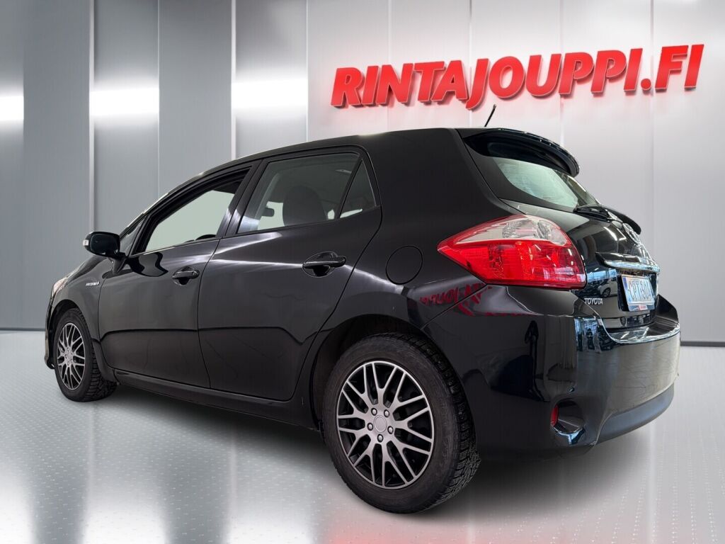 Toyota Auris 2011 Musta