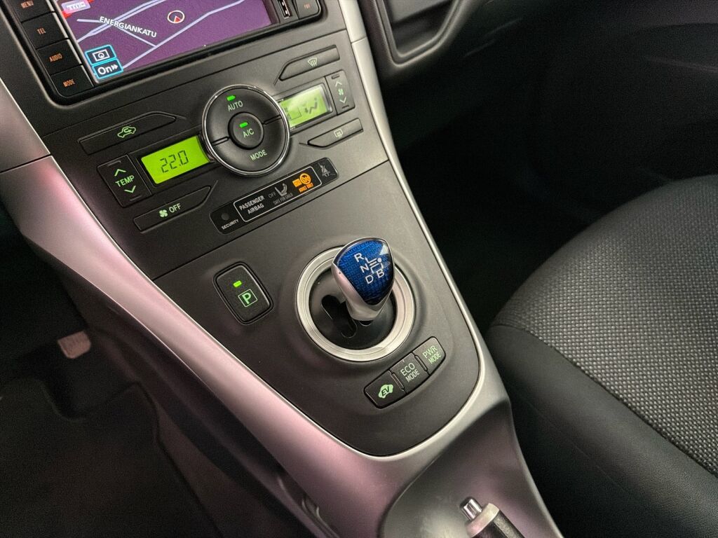 Toyota Auris 2011 Musta