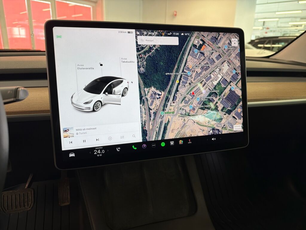 Tesla Model 3 2021 Valkoinen