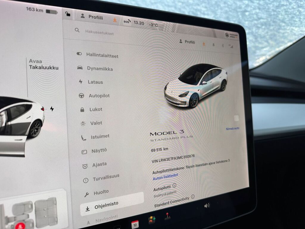 Tesla Model 3 2021 Valkoinen