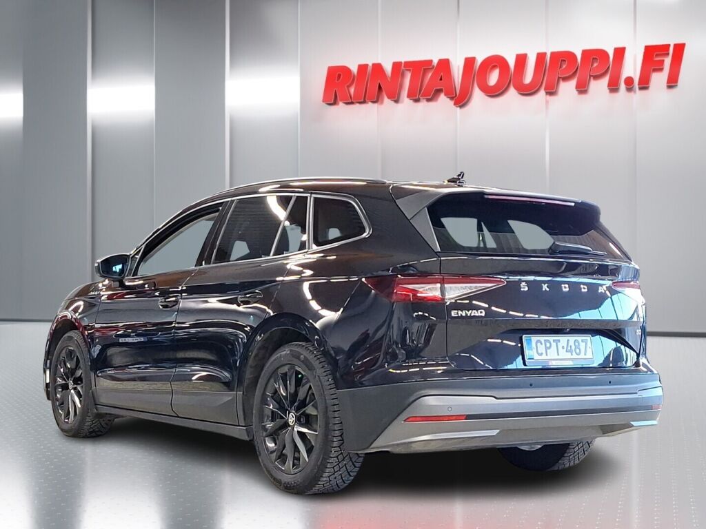Skoda Enyaq 2022 Musta