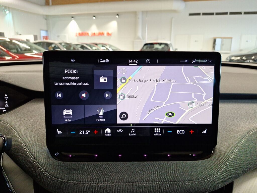 Skoda Enyaq 2022 Musta