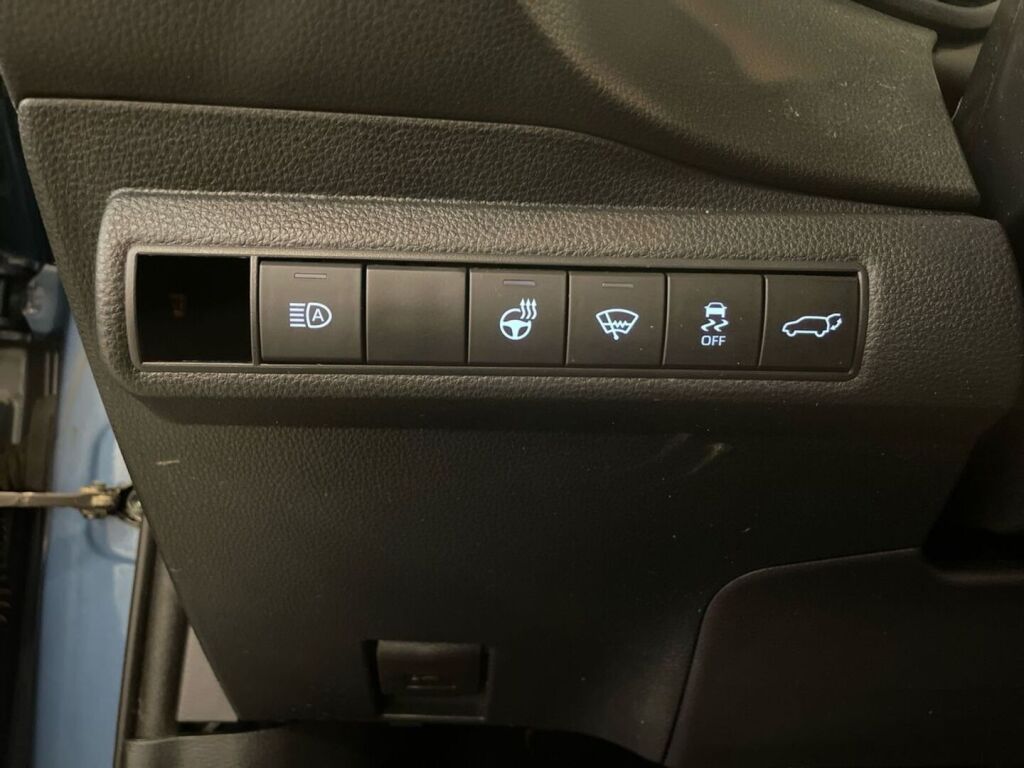 Toyota Corolla 2021 Sininen
