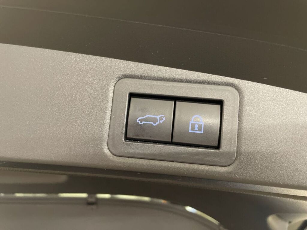 Toyota Corolla 2021 Sininen