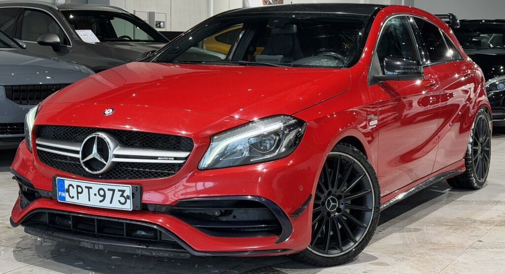 Mercedes-Benz A 2017 Punainen