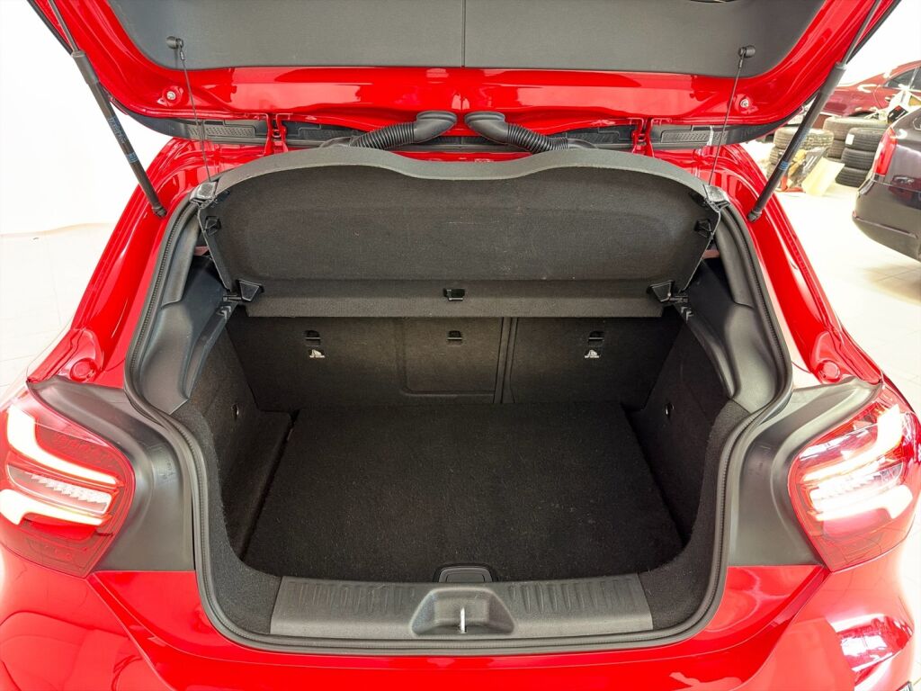 Mercedes-Benz A 45 AMG 2017 Punainen