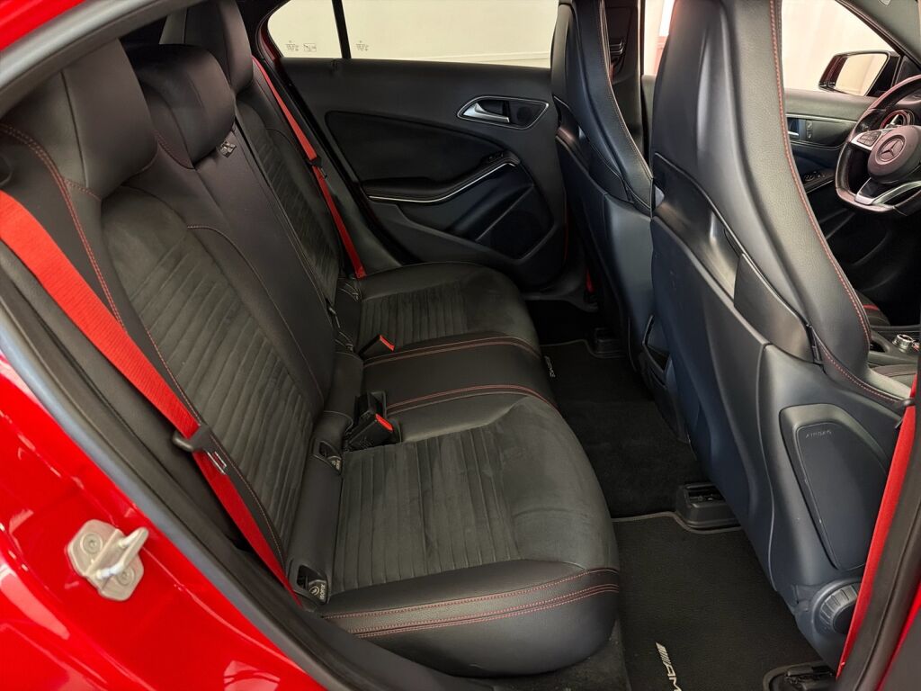 Mercedes-Benz A 45 AMG 2017 Punainen