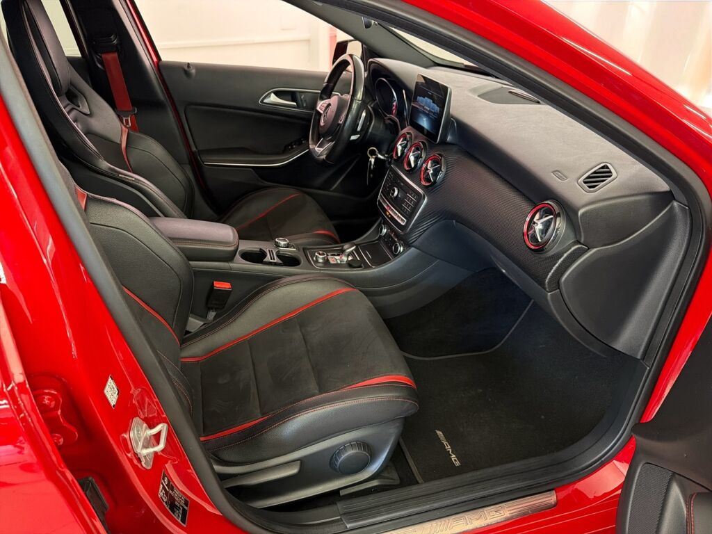 Mercedes-Benz A 45 AMG 2017 Punainen