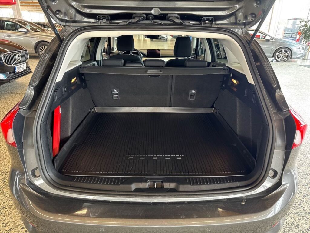 Ford Focus 2021 Harmaa