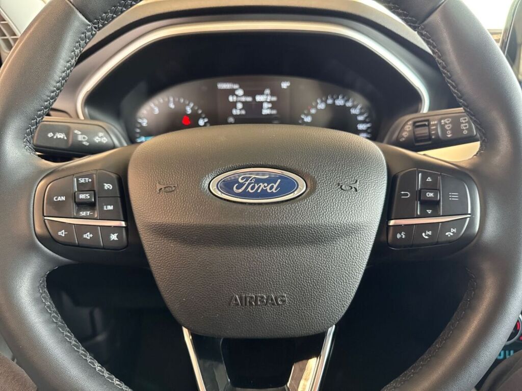 Ford Focus 2021 Harmaa