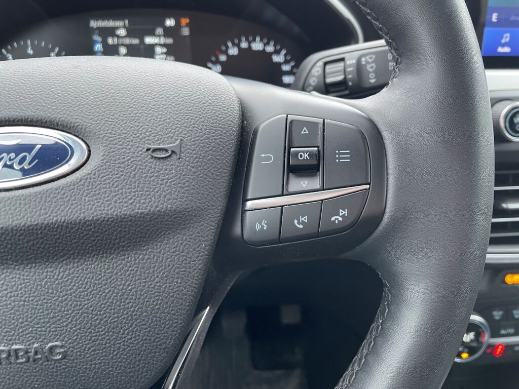 Ford Focus 2021 Harmaa