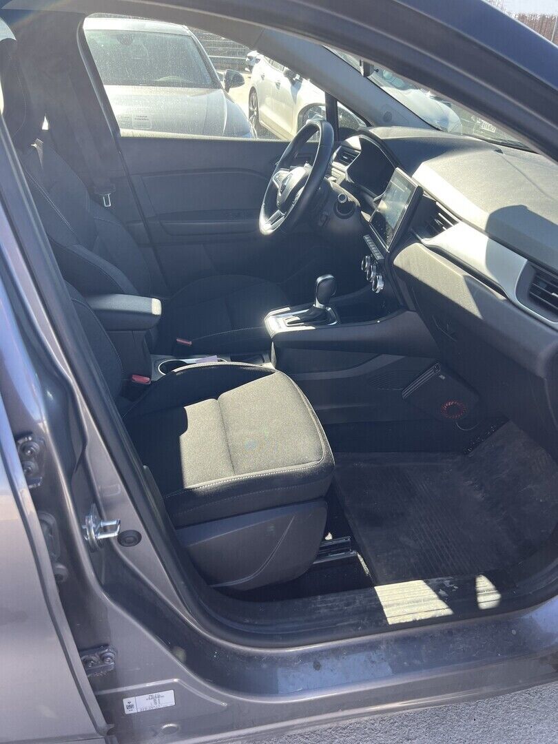 Renault Captur 2022 Harmaa