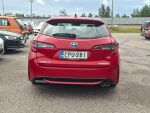 Toyota Corolla 2022 Punainen