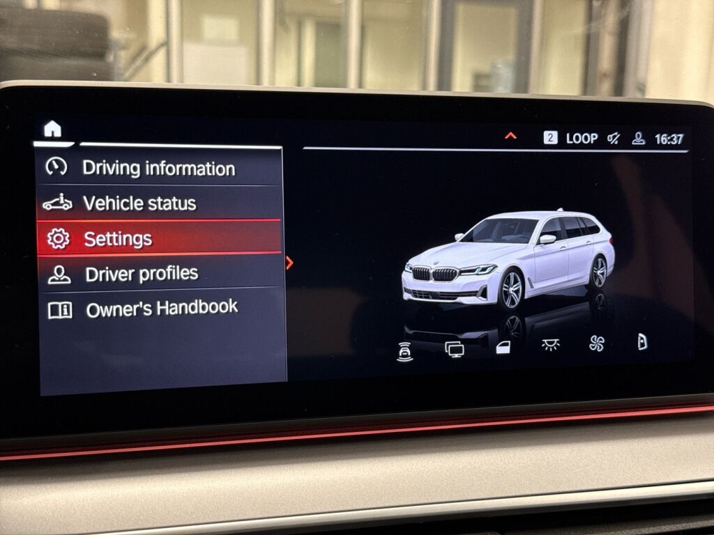 BMW 520 2022 Valkoinen