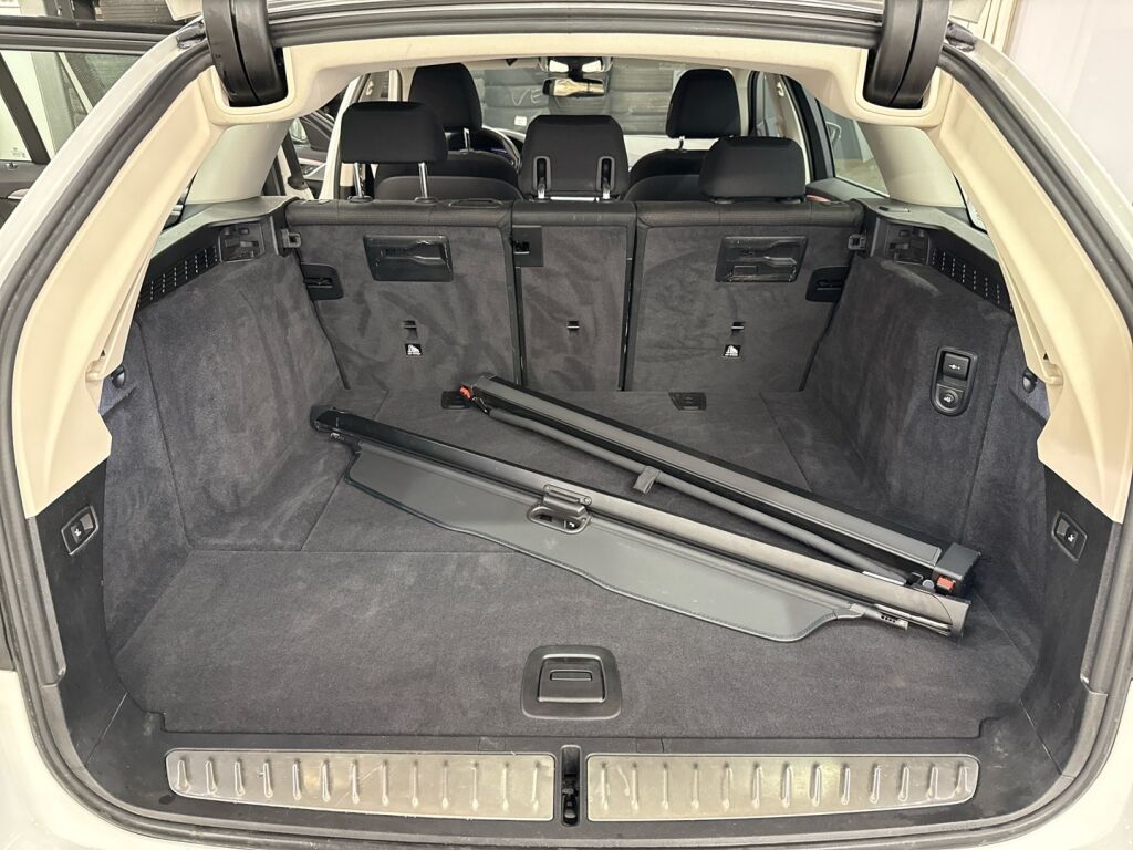 BMW 520 2022 Valkoinen