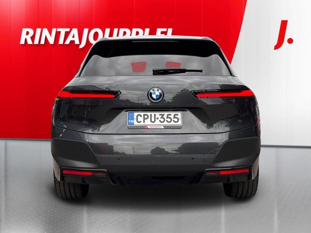 BMW iX xDrive40 Fully Charged 2022, kuva 5/21