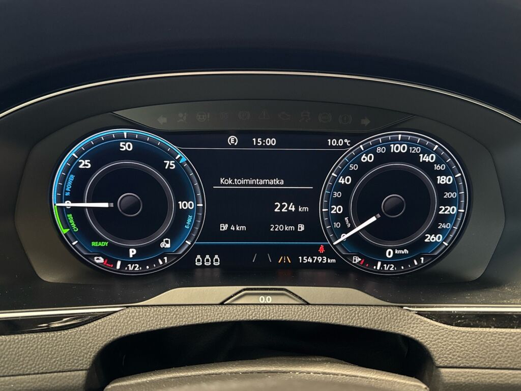 Volkswagen Passat 2018 Valkoinen