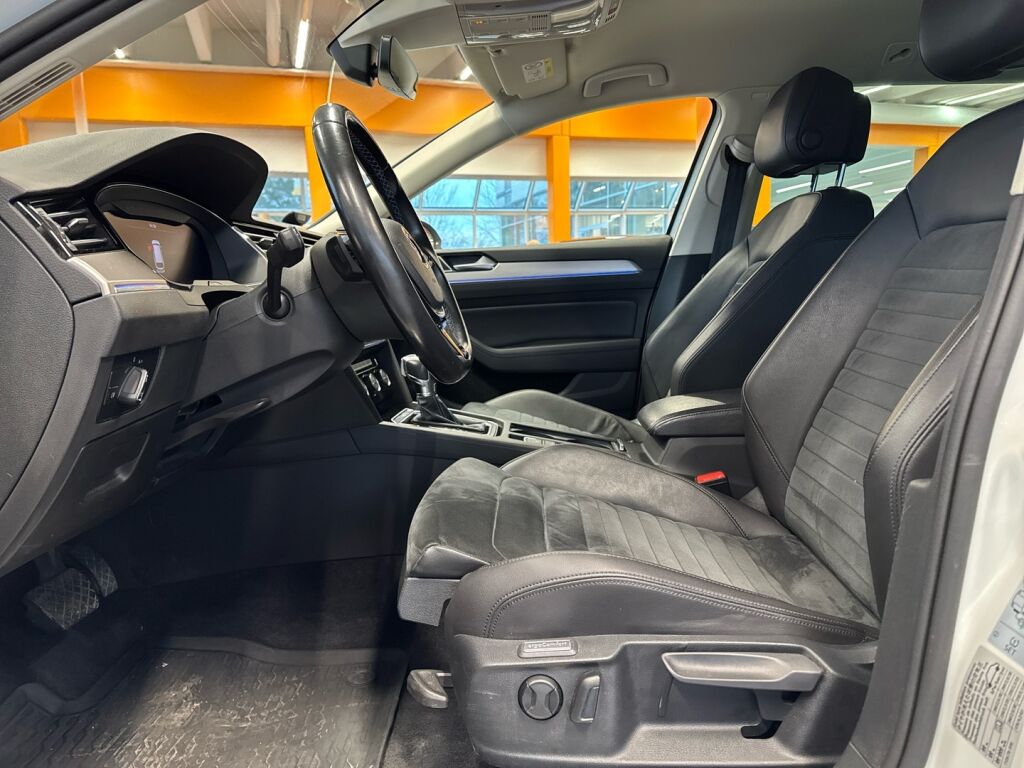 Volkswagen Passat 2018 Valkoinen