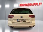 Volkswagen Passat 2018 Valkoinen