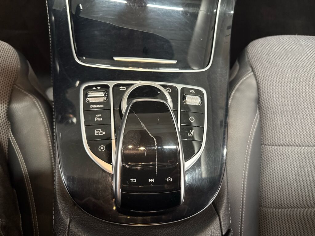 Mercedes-Benz E 2018 Musta