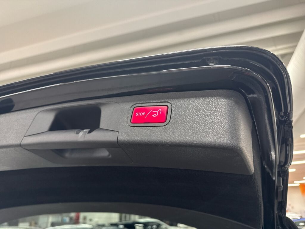 Mercedes-Benz E 2018 Musta