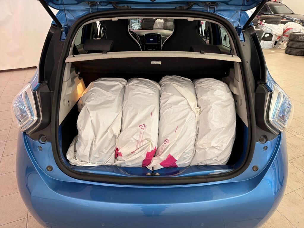 Renault Zoe 2016 Sininen