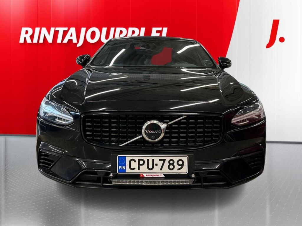 Volvo S90 2021 Musta