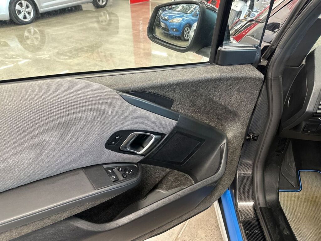 BMW i3 2019 Musta