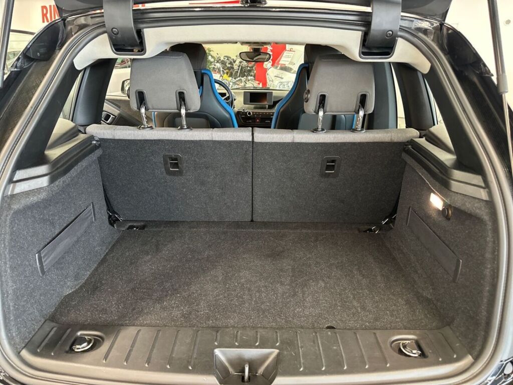 BMW i3 2019 Musta
