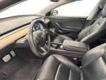 Tesla Model 3 2020 Harmaa
