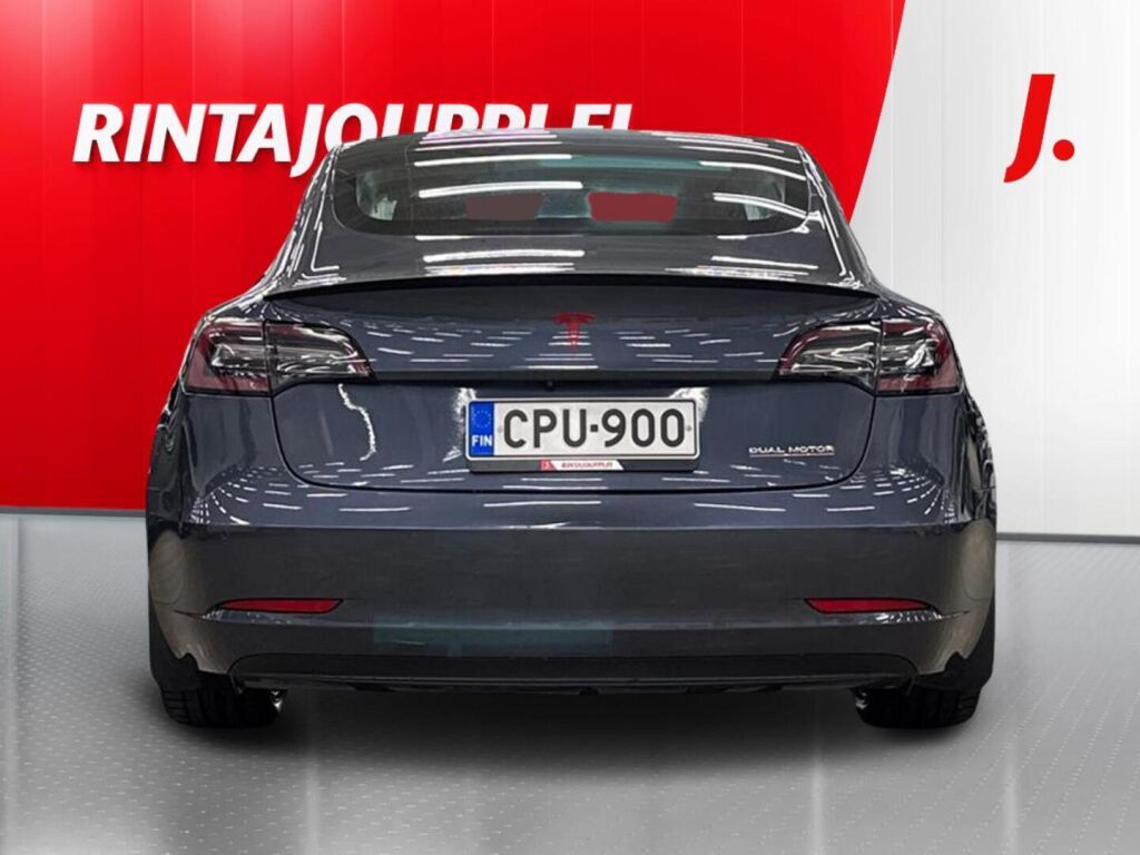 Tesla Model 3 2020 Harmaa