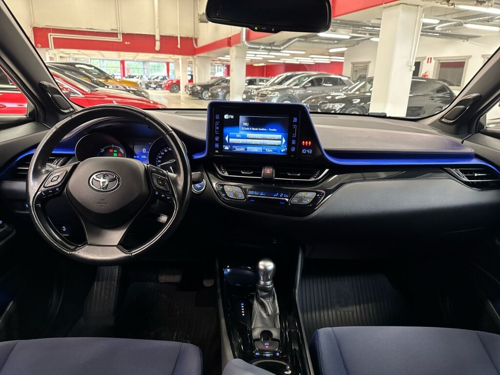 Toyota C-HR 2016 Harmaa