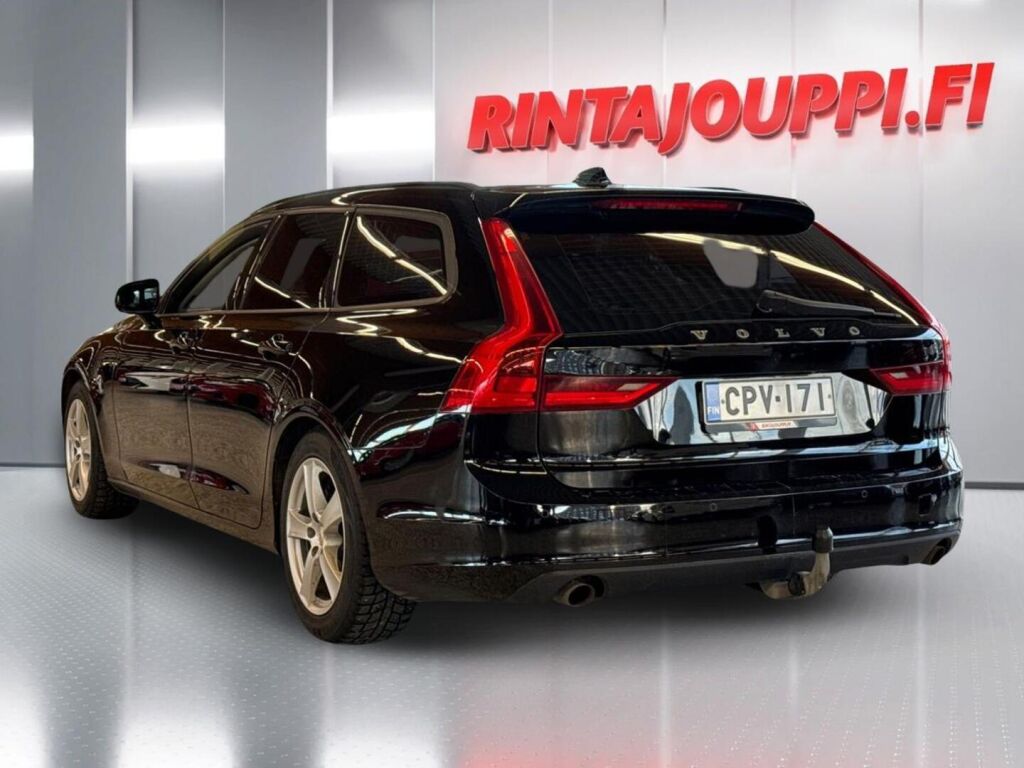 Volvo V90 2017 Musta
