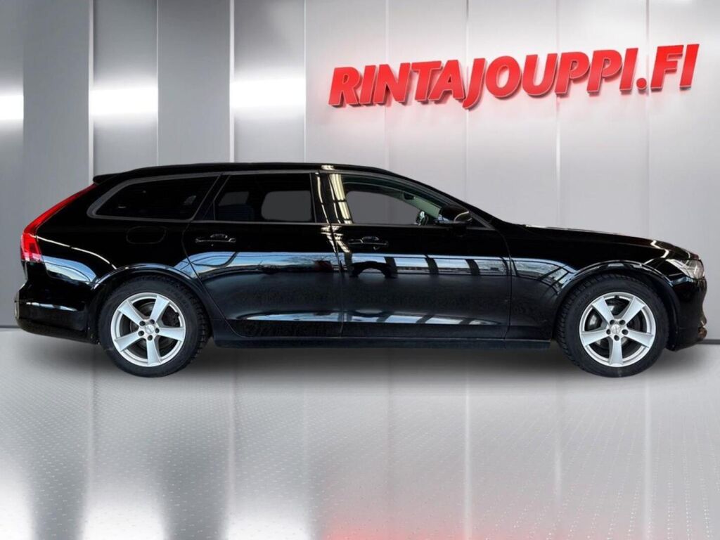 Volvo V90 2017 Musta