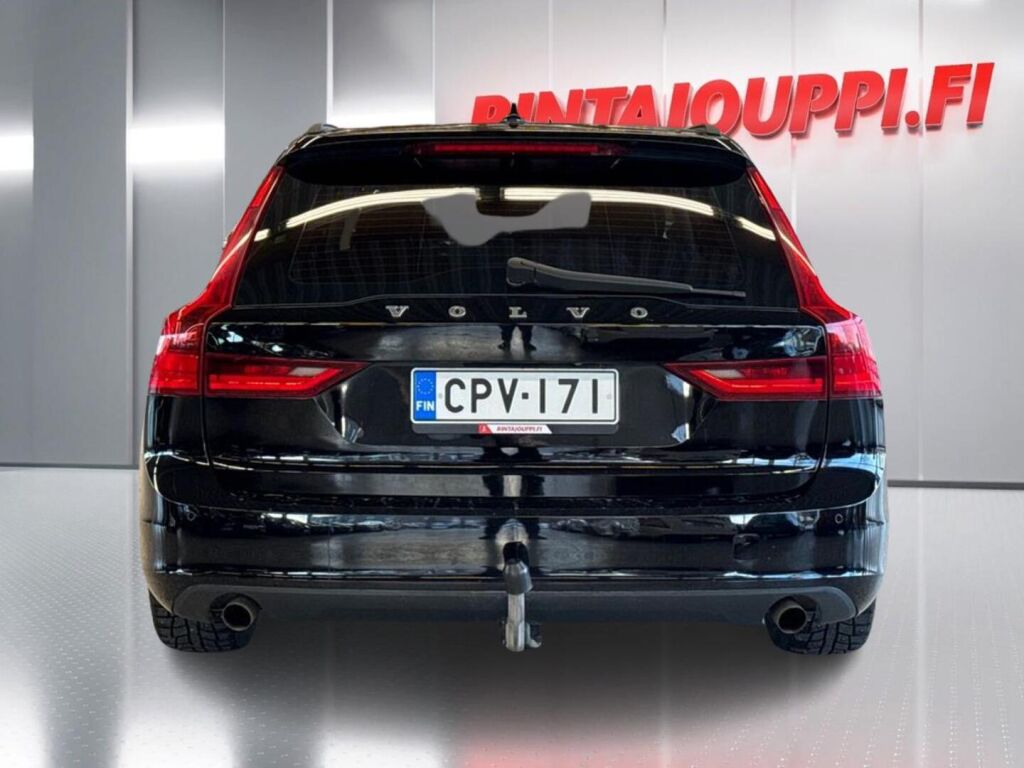 Volvo V90 2017 Musta