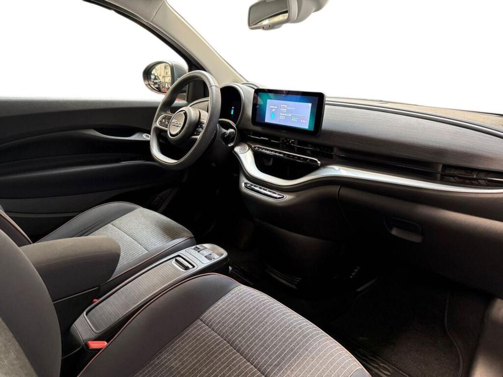 Fiat 500e 2021 Harmaa
