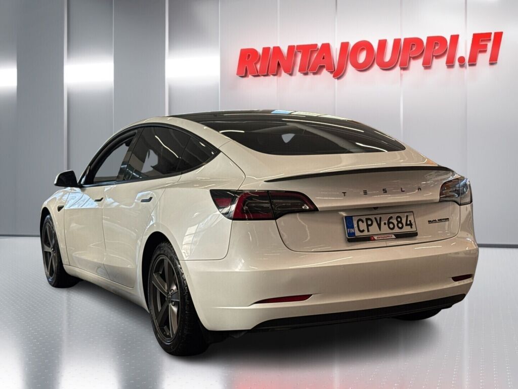 Tesla Model 3 2021 Valkoinen
