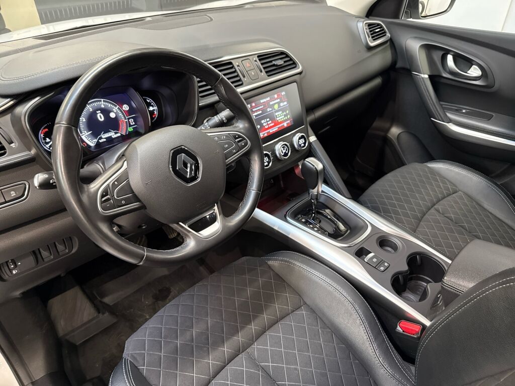Renault Kadjar 2022 Valkoinen