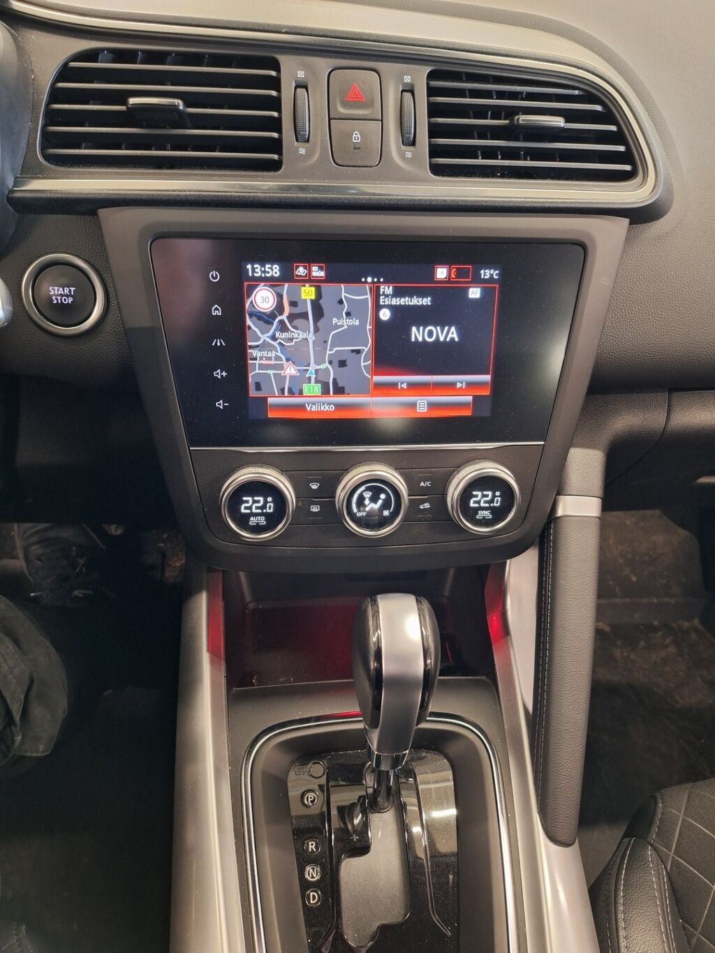 Renault Kadjar 2022 Valkoinen