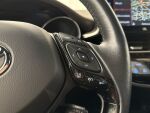 Toyota C-HR 2022 Musta