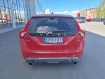 Volvo V60 2017 Punainen