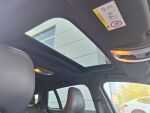 Volvo V60 2017 Punainen