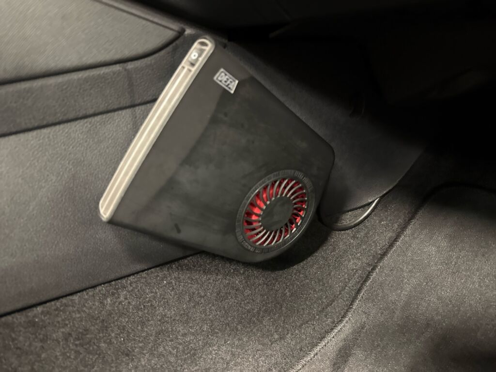 Skoda Kamiq 2022 Musta