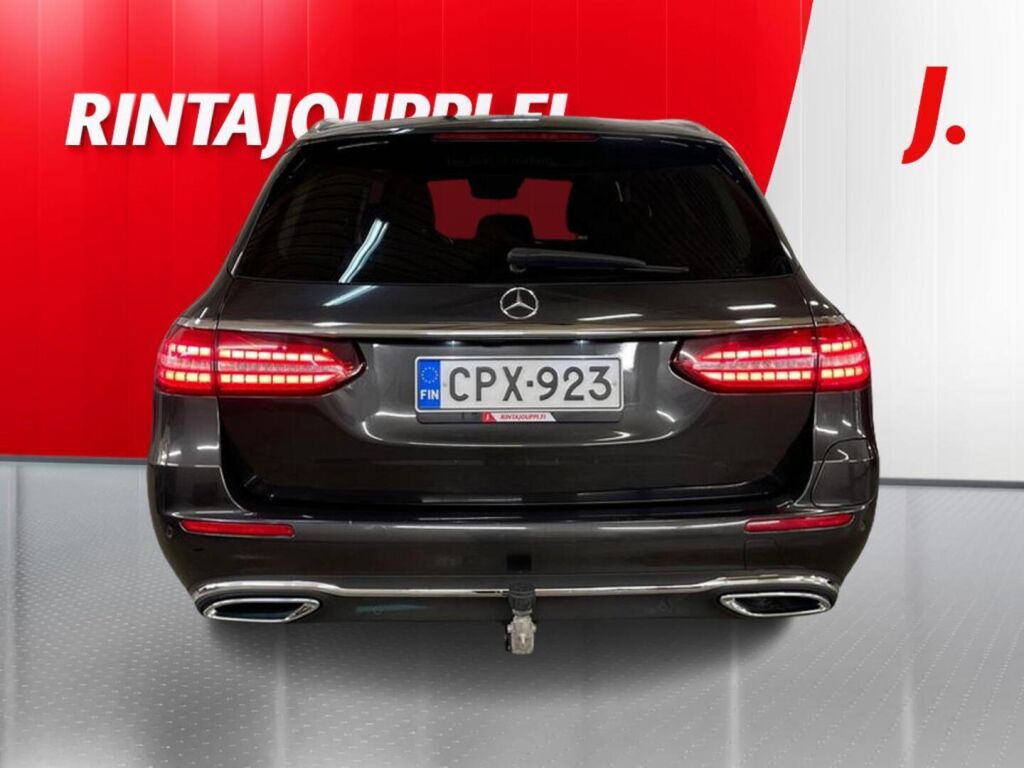 Mercedes-Benz E 2022, photo 6/37