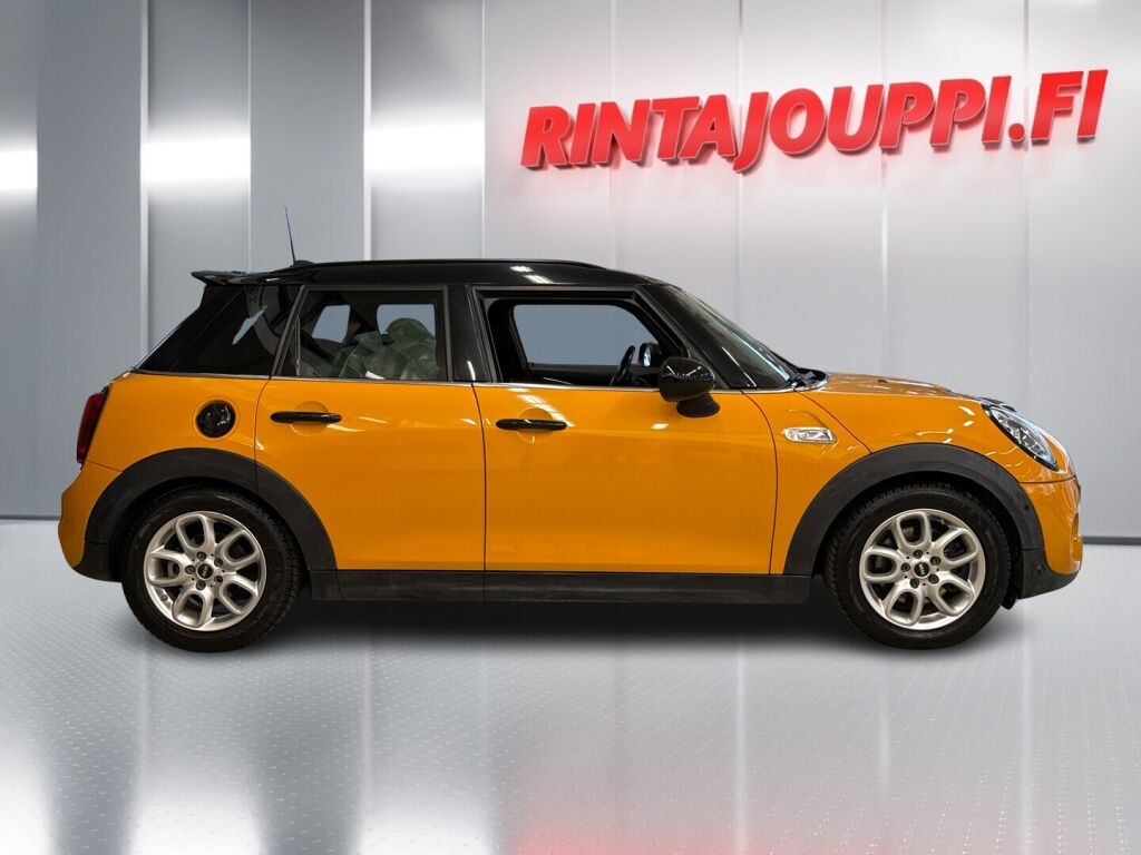 Mini Cooper 2015 Oranssi