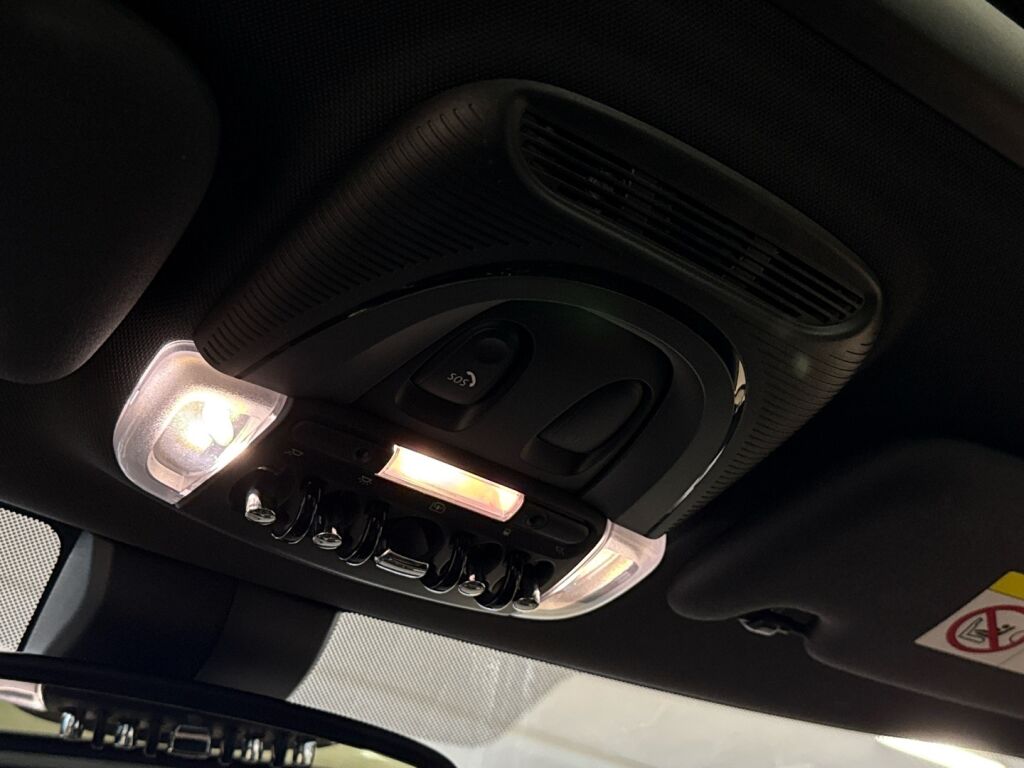 Mini Cooper 2015 Oranssi