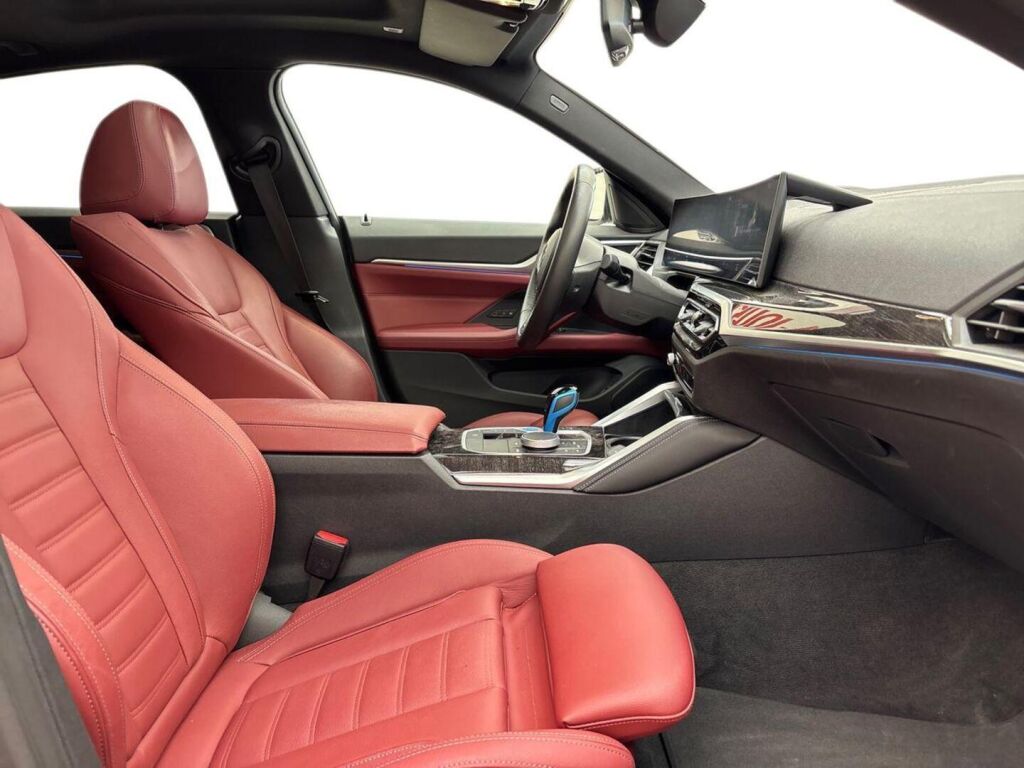 BMW I4 M50 2022 Punainen