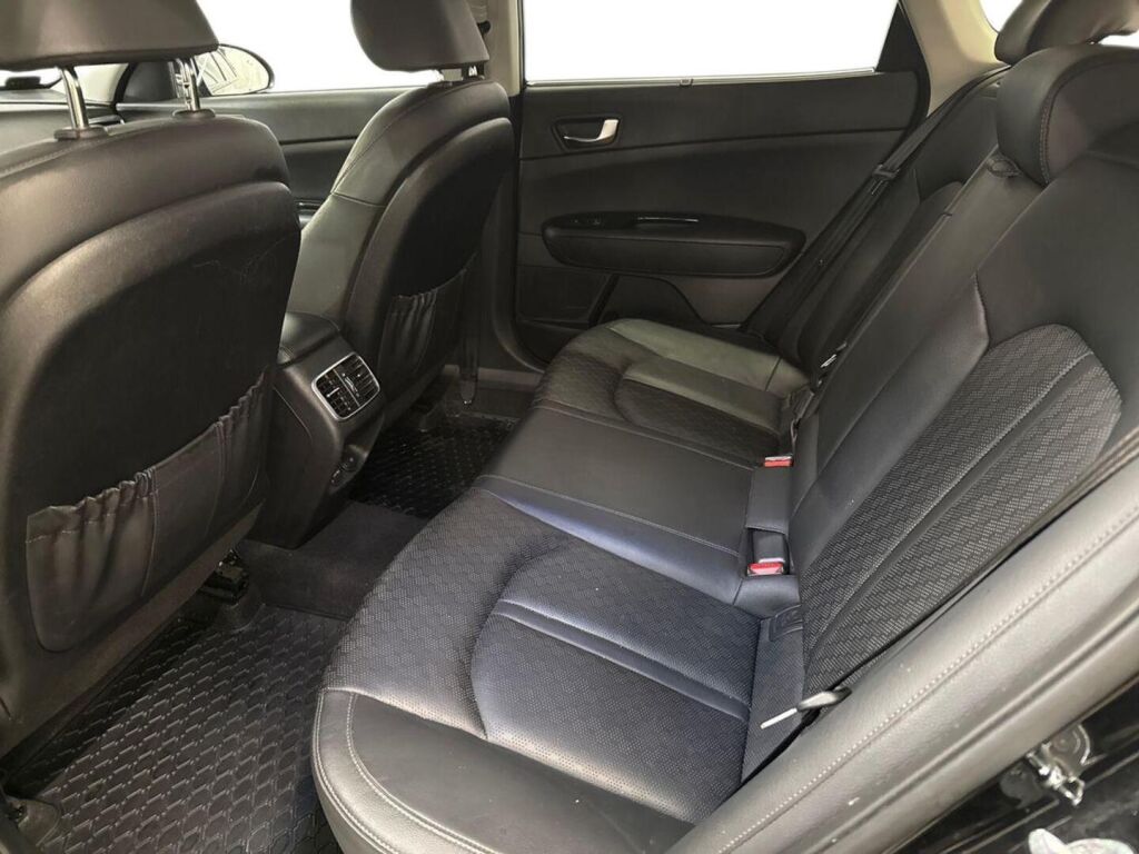 Kia Optima 2019 Musta
